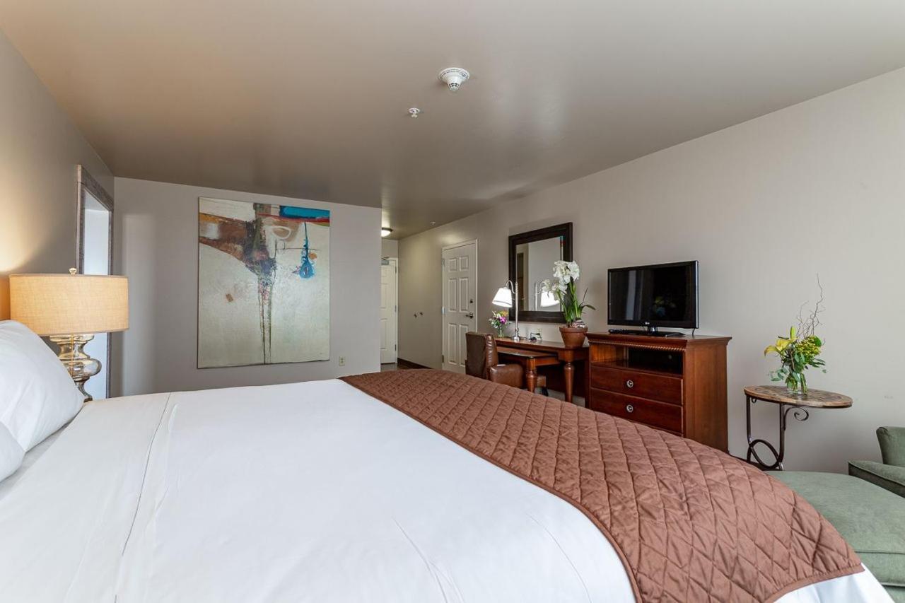 Jefferson Street Inn, A Member Of Radisson Individuals Wausau Exteriör bild